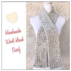 Handmade Wool-blend scarf